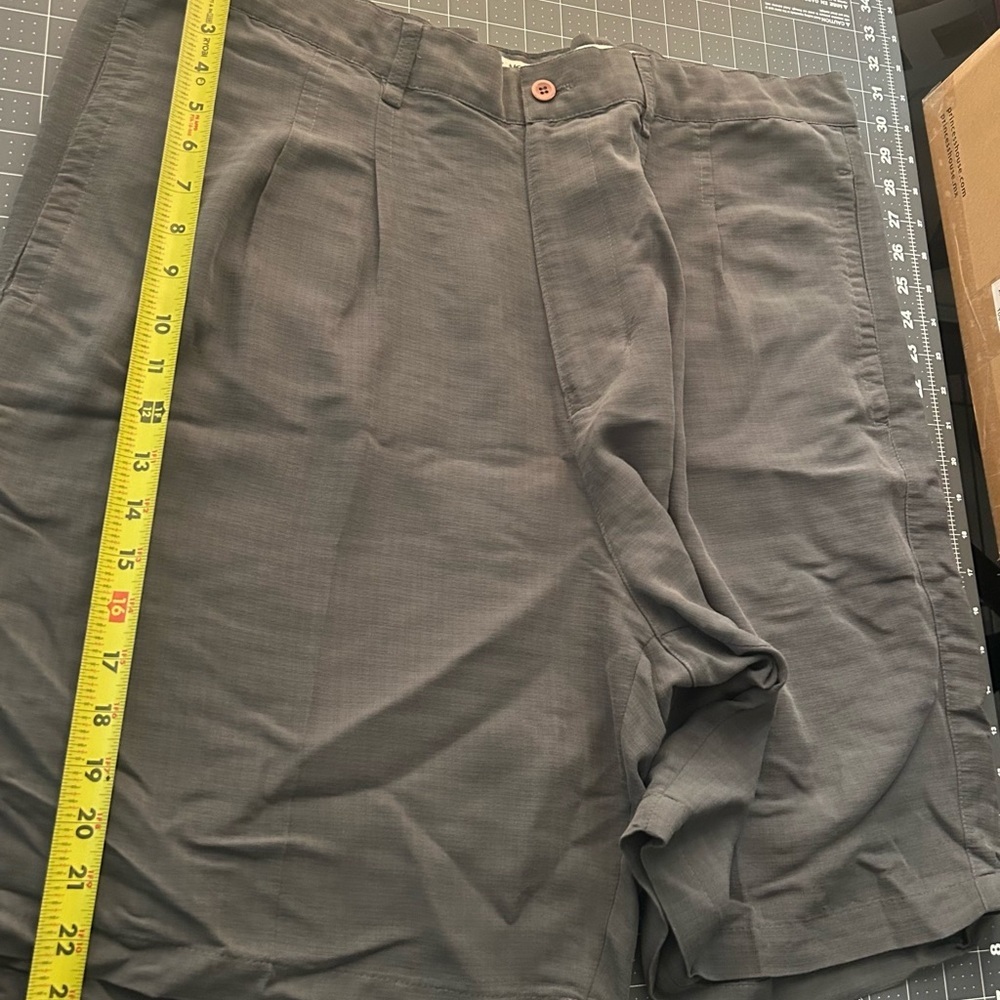 BAMBOO Men's Dark Gray Flat Front Shorts